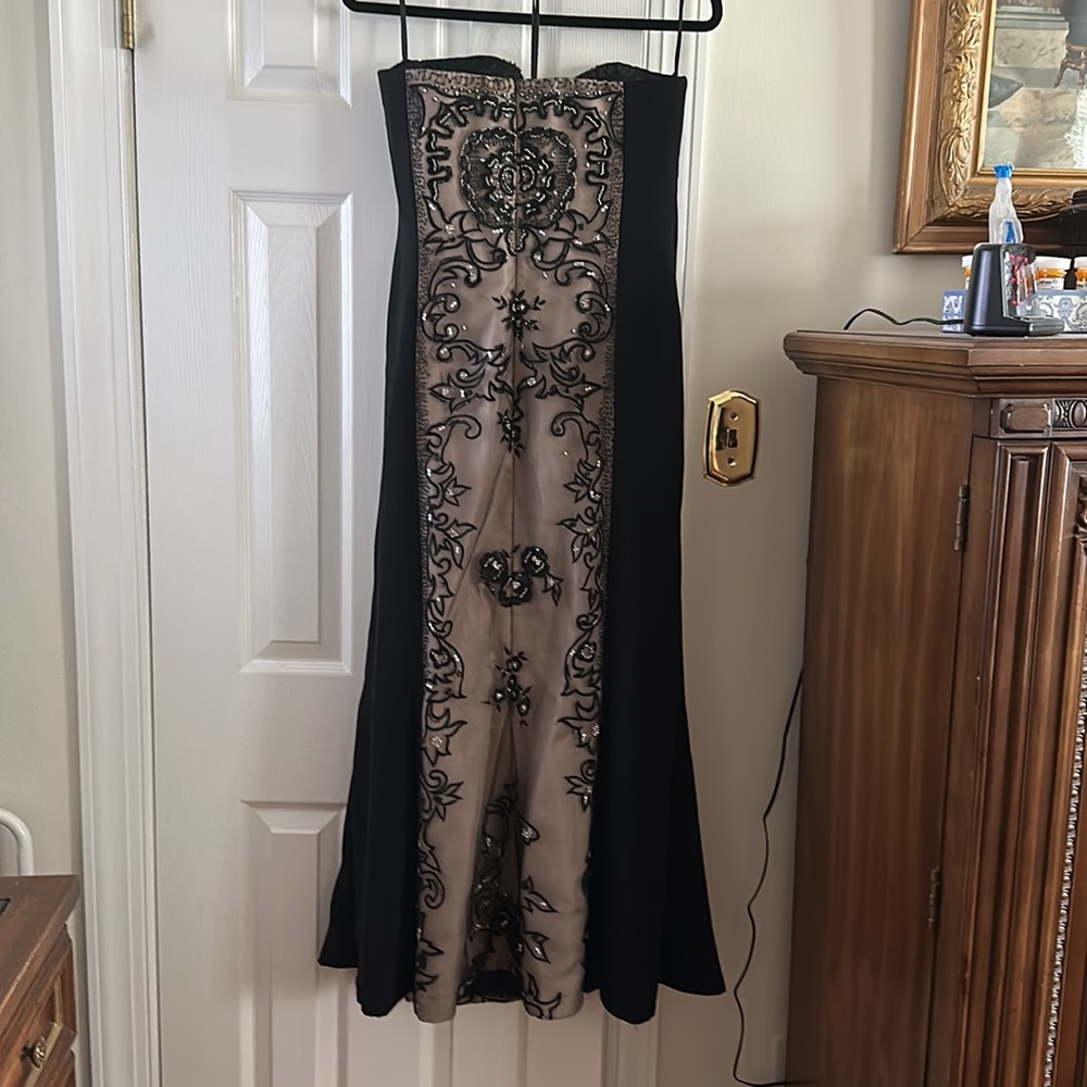 Designer Strapless Dress - Picture 2 of 10